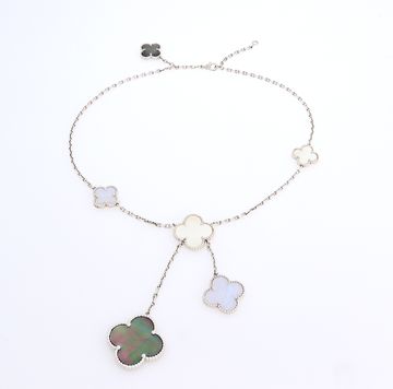 Van Cleef & Arpels Magic Alhambra Chalcedony necklace 6 motifs
