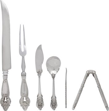 Wallace Grand baroque Sterling  silver 96 pieces serving 12.