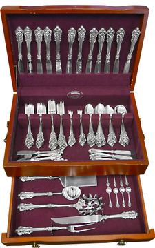 Wallace Grand Baroque Sterling Silver Flatware set - 99 total pieces